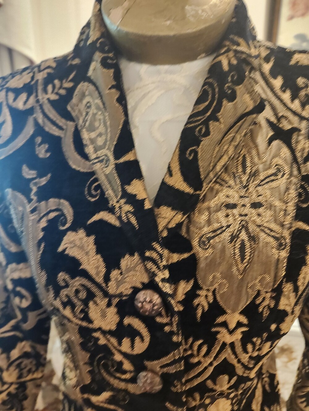 Vintage Y2K Gold & Black Brocade Pattern Lush Classy Glamour Jacket PS - Picture 2 of 8